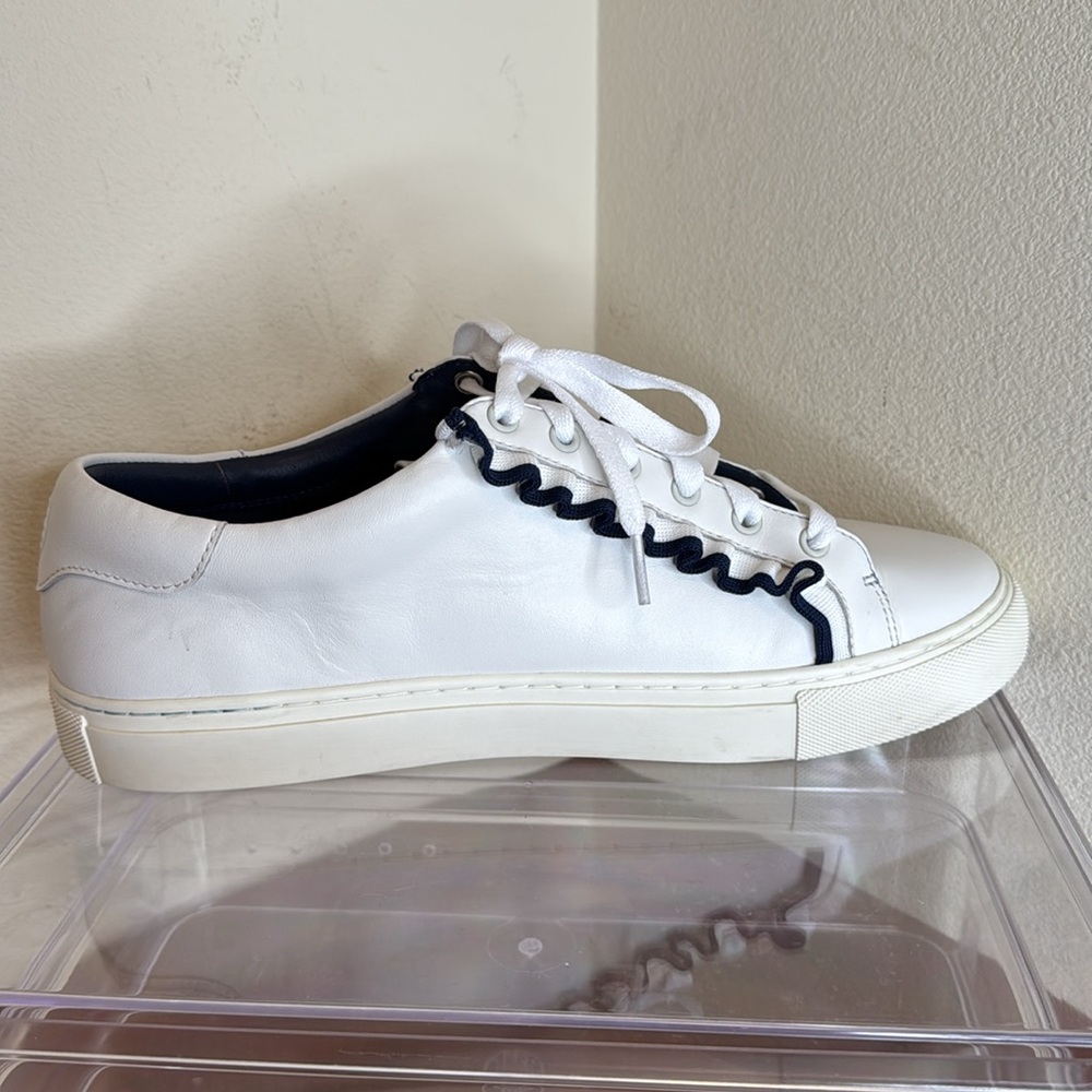 Tory Burch Women’s Ruffle Leather Sneaker, White and Navy, size 10 - Picture 3 of 13